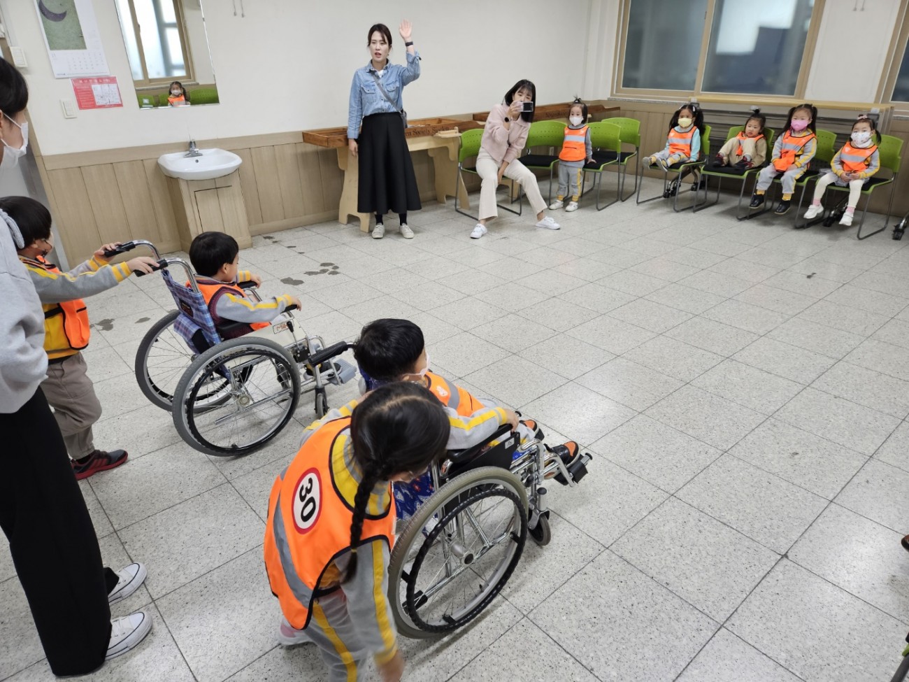 2023년 제6차 기관견학 실시.jpg