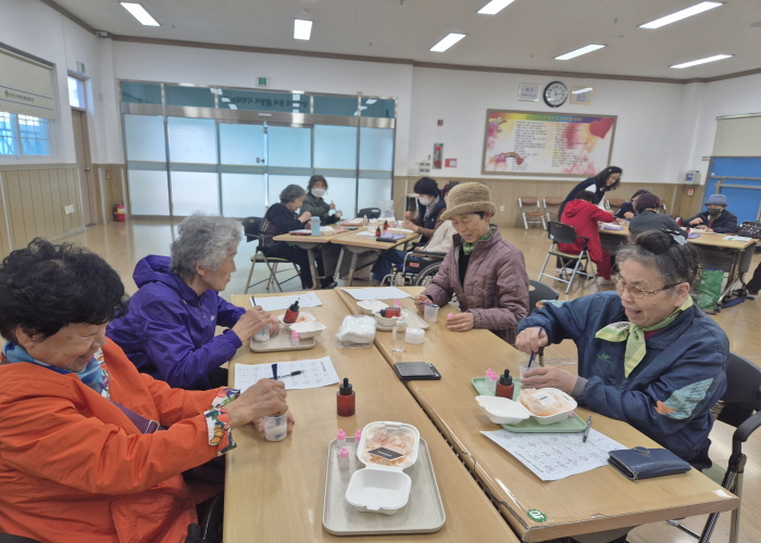 여성아카데미 프로그램 참여 모습