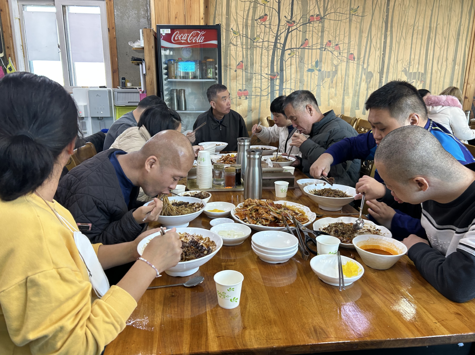 생일 축하 및 중식 등